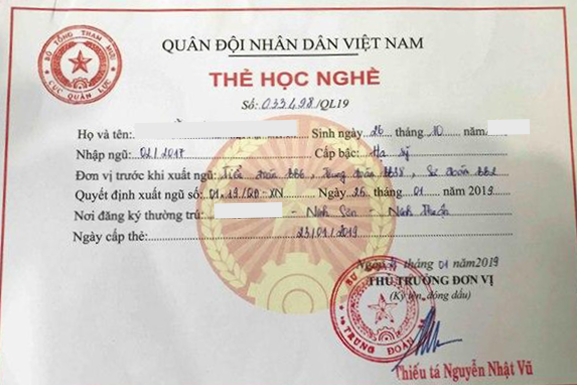 thẻ học nghề quân đội