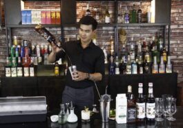 hoc-nghe-bartender