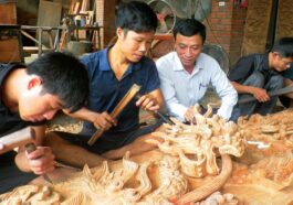 hoc-nghe-moc